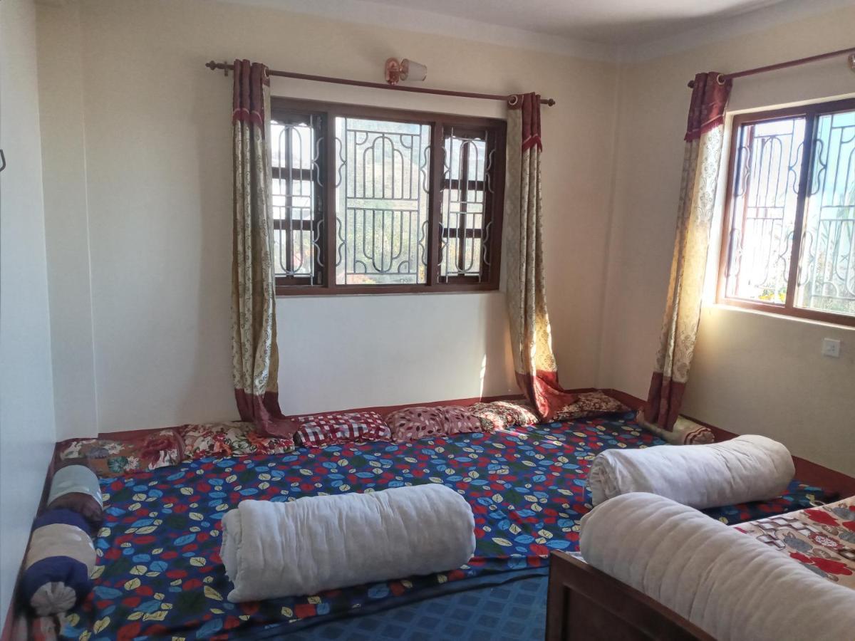 Unique Point Home Stay ナガルコット エクステリア 写真